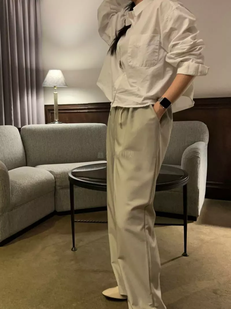 Ondo - Korean Women Fashion - #womensfashion - Crop Shirt