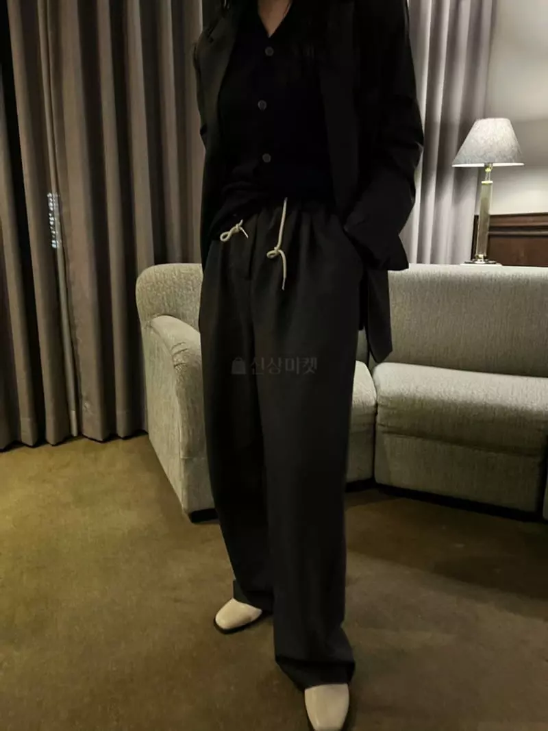 Ondo - Korean Women Fashion - #womensfashion - Low Banding Pants