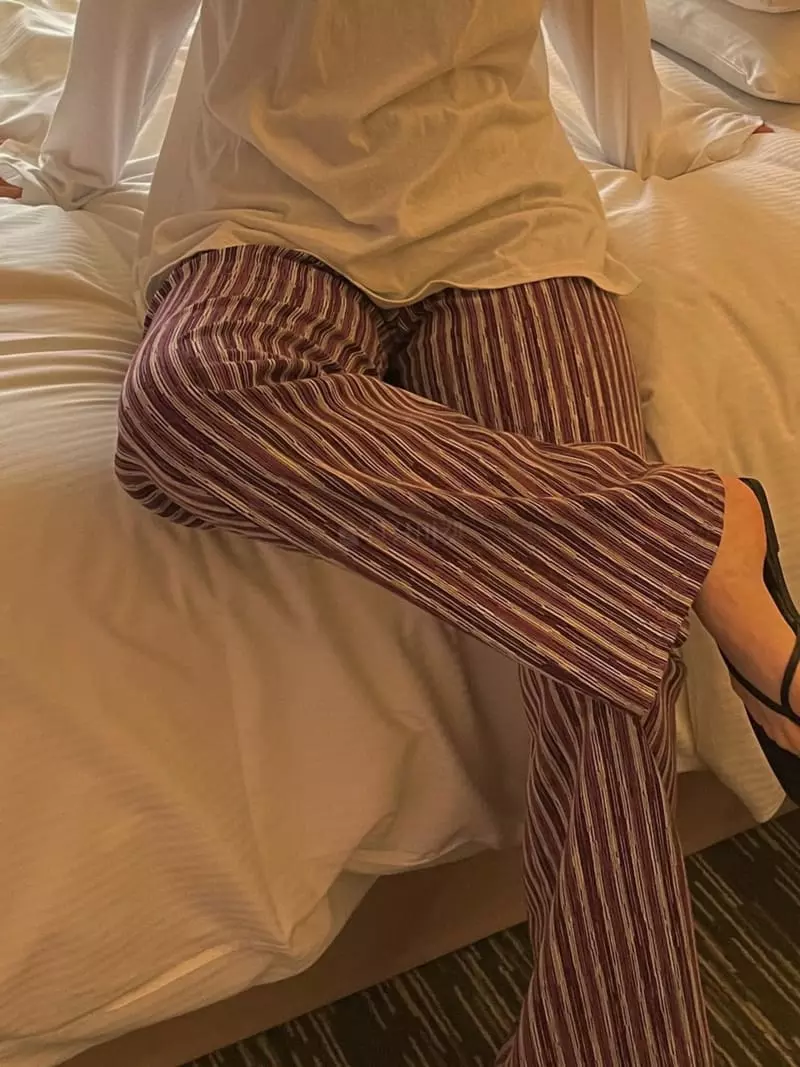 Ondo - Korean Women Fashion - #womensfashion - Jacquard Color Pants - 2
