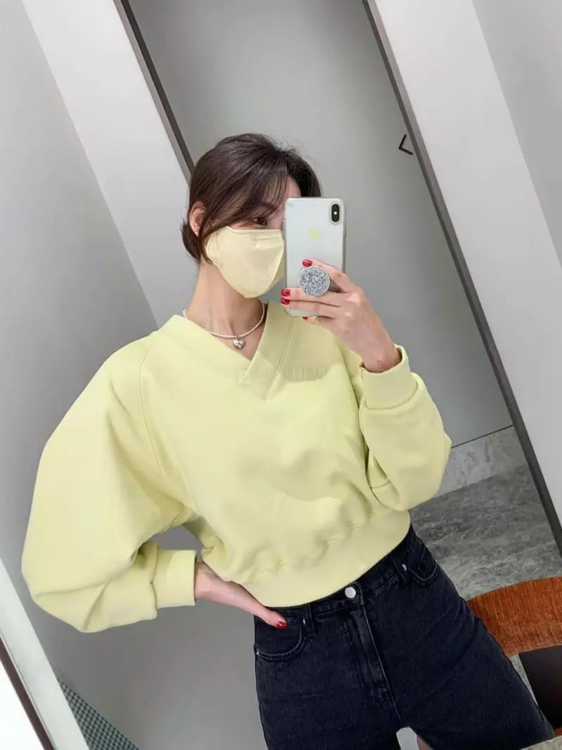 Ouppt - Korean Women Fashion - #shopsmall - V Sweatshirt - 2
