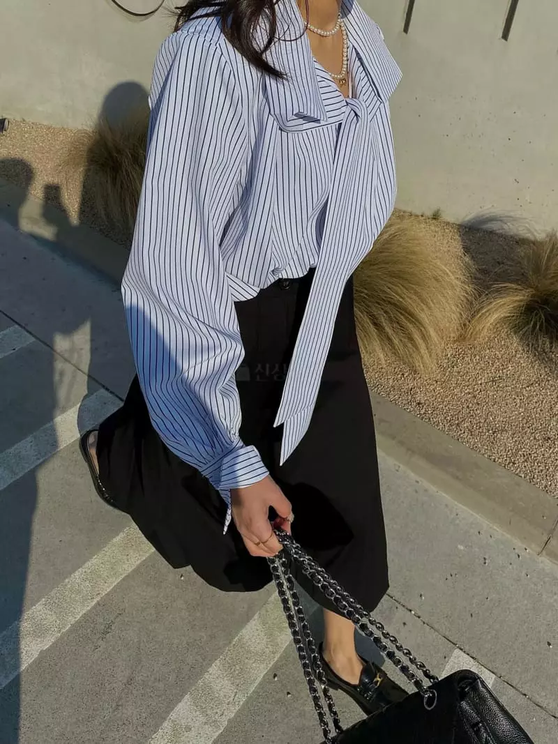 Ouppt - Korean Women Fashion - #womensfashion - Tie Blouse