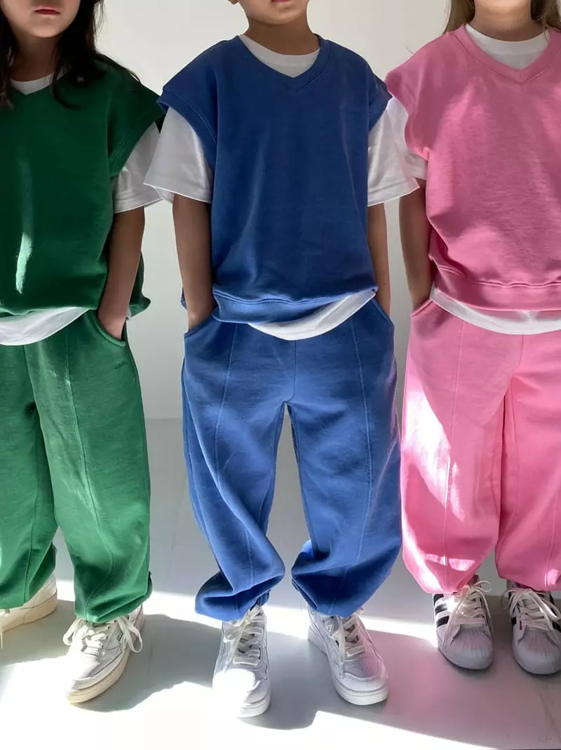 Our - Korean Children Fashion - #childofig - Pigment Vest Bottom Set - 2
