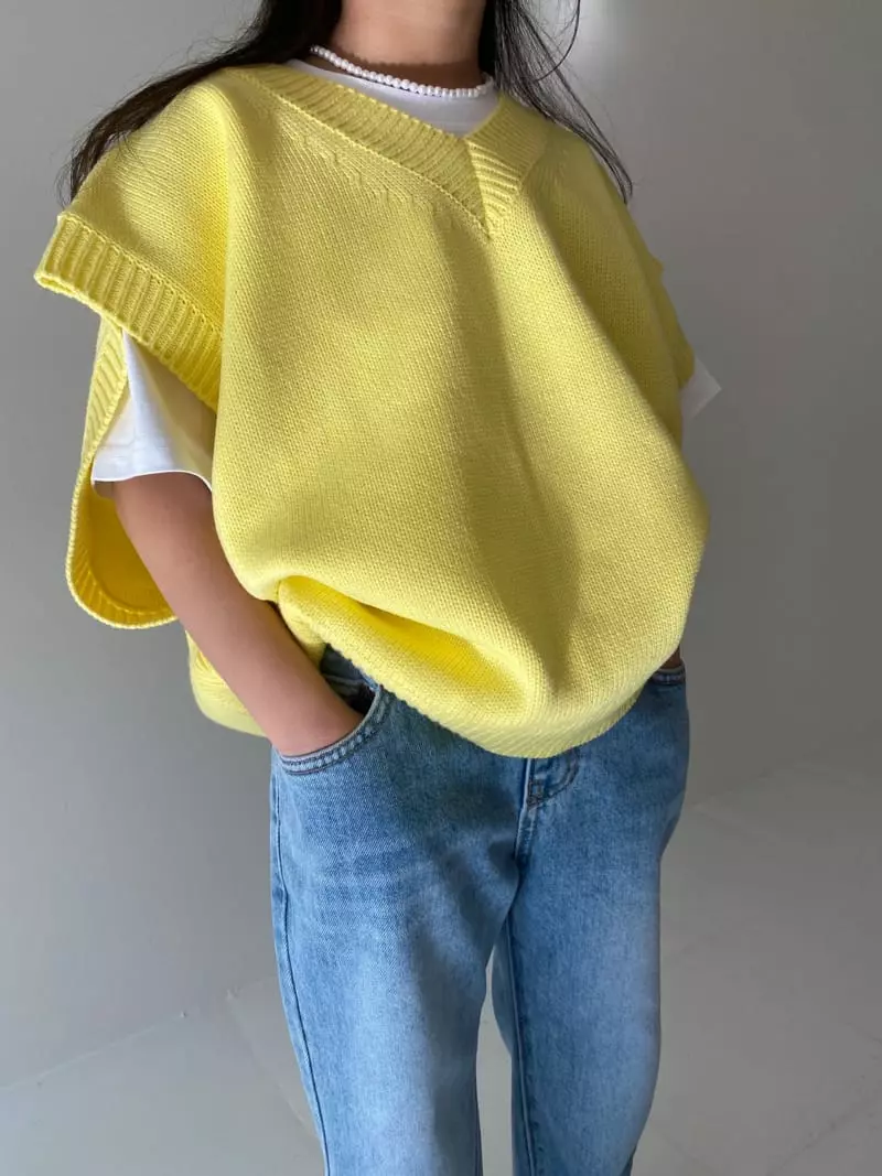 Our - Korean Children Fashion - #littlefashionista - Rose Knit Vest - 8