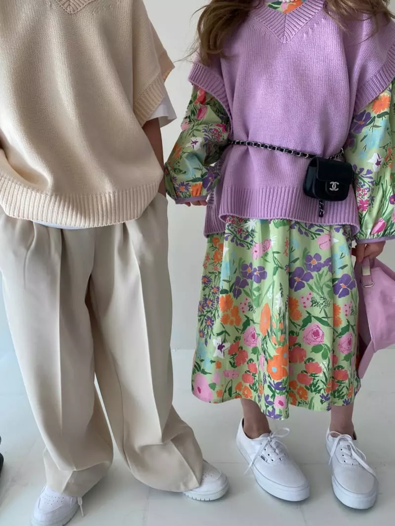Our - Korean Children Fashion - #magicofchildhood - Rose Knit Vest - 9