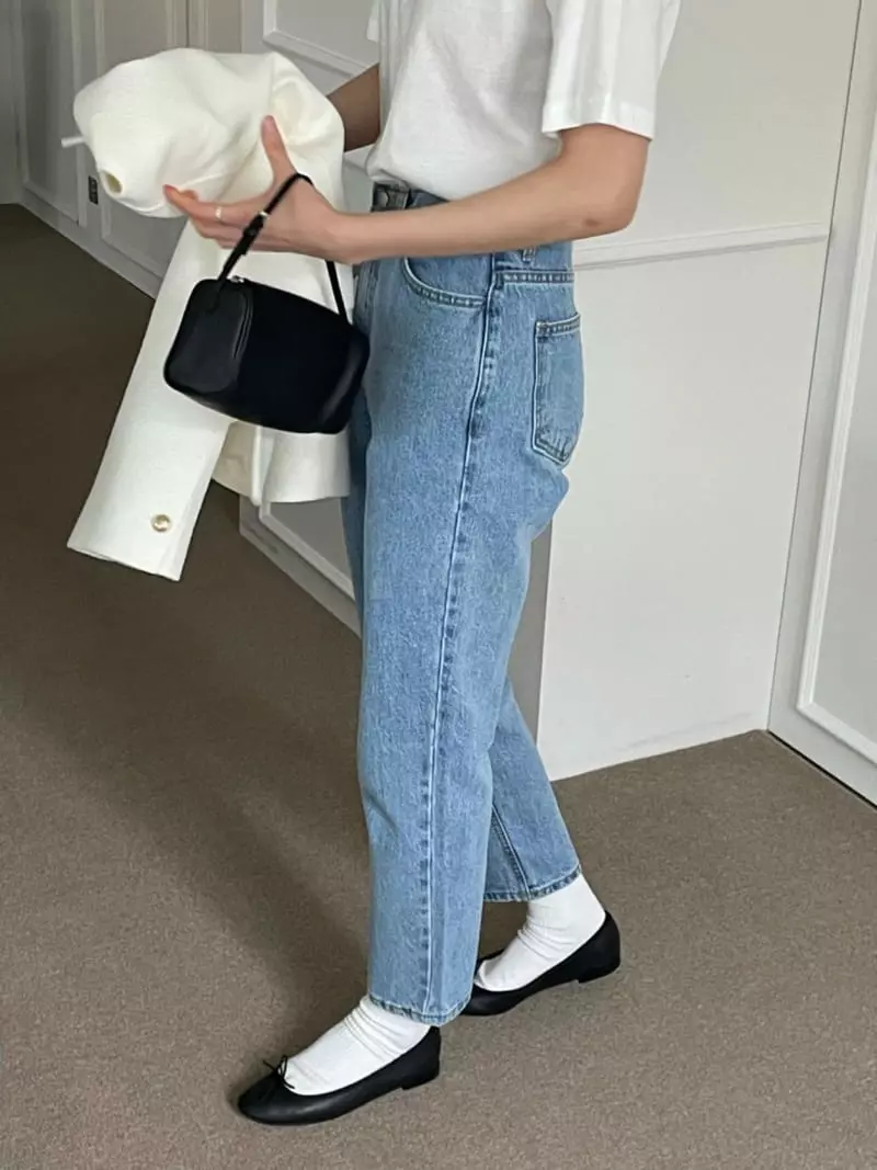 Our - Korean Women Fashion - #momslook - Roy Crop Pants (denim)