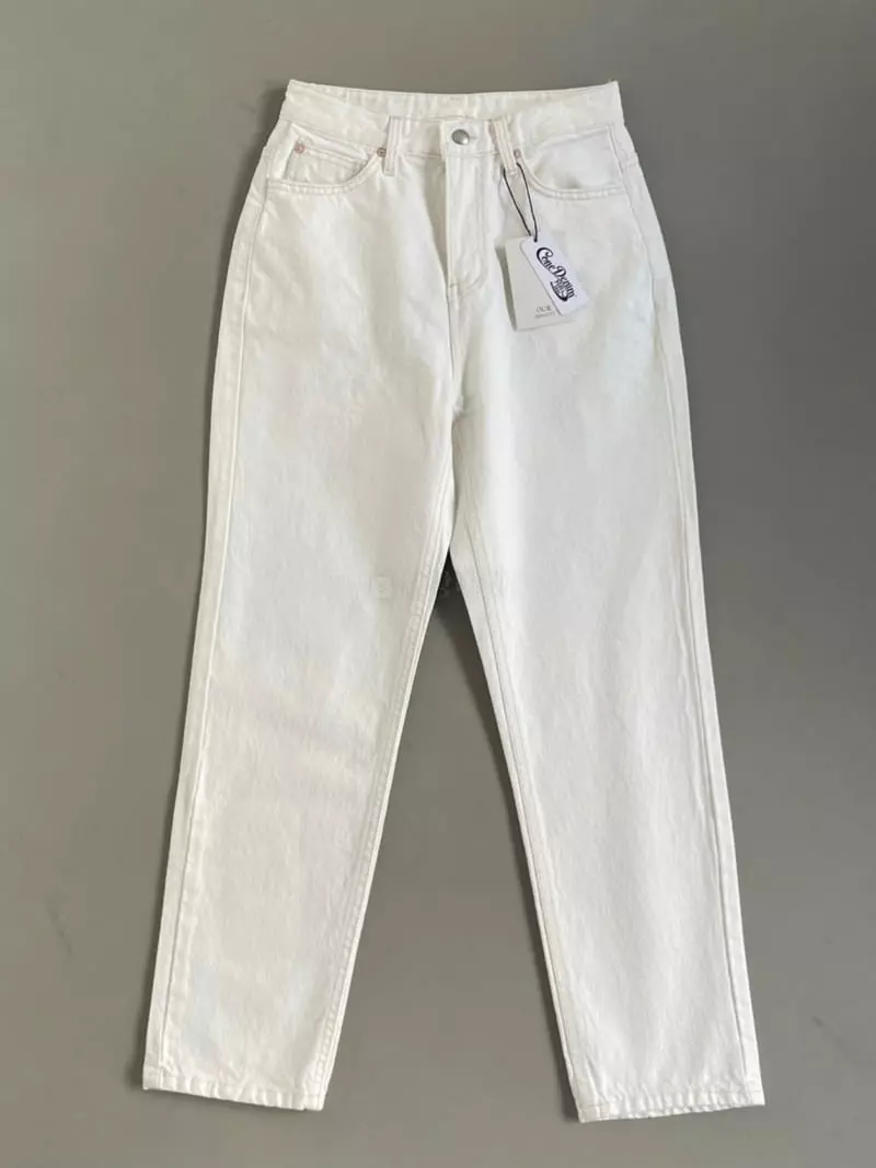 Our - Korean Women Fashion - #womensfashion - Roy Crop Pants (white) - 3