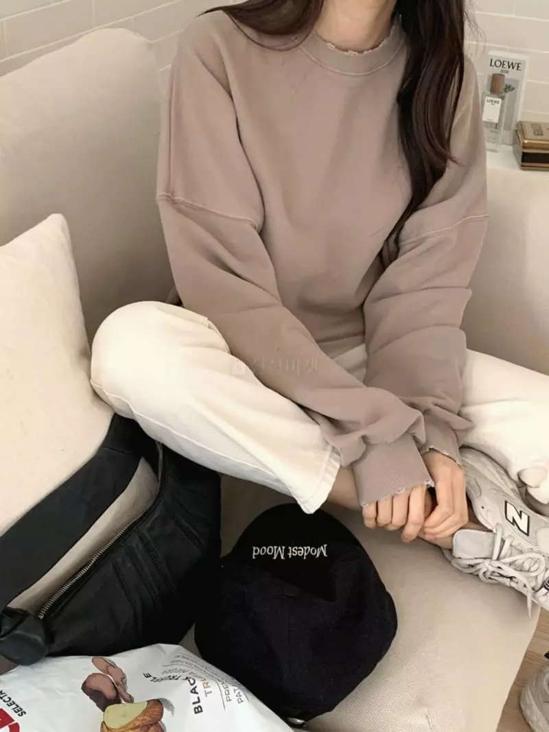 Outrene - Korean Women Fashion - #momslook - Vintage Sweatshirt - 4