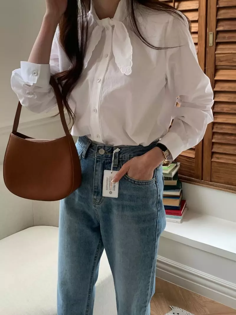 Outrene - Korean Women Fashion - #momslook - Embroidery Scarf Blouse