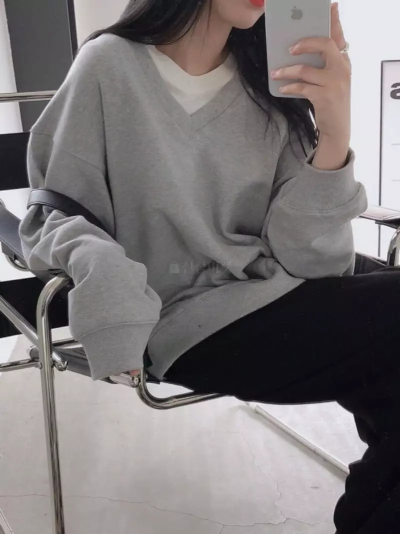 Overclassic - Korean Women Fashion - #momslook - V-neck Sweatshirt - 3