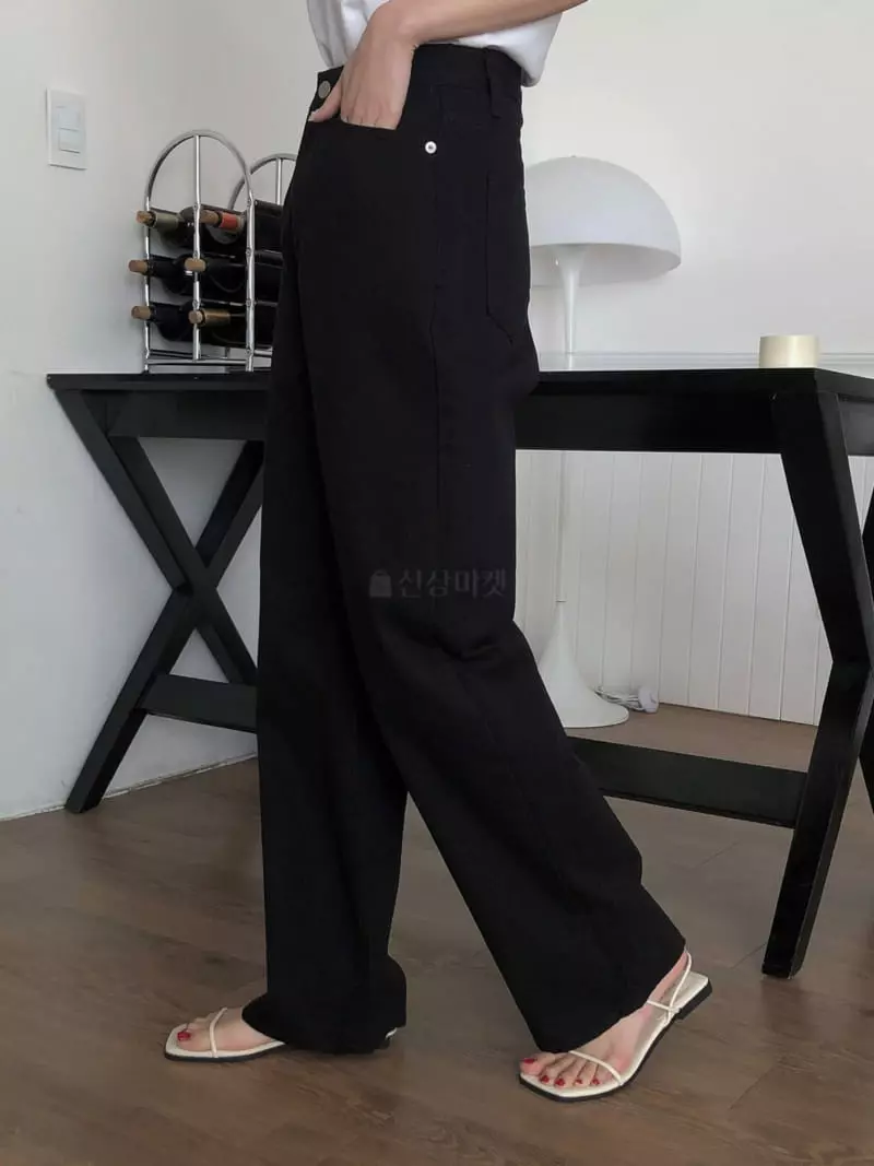 Overclassic - Korean Women Fashion - #momslook - Cotton Wide Jeans - 2