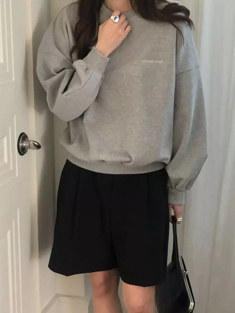 Overclassic - Korean Women Fashion - #pursuepretty - Round Heavy Sweatshirt - 3