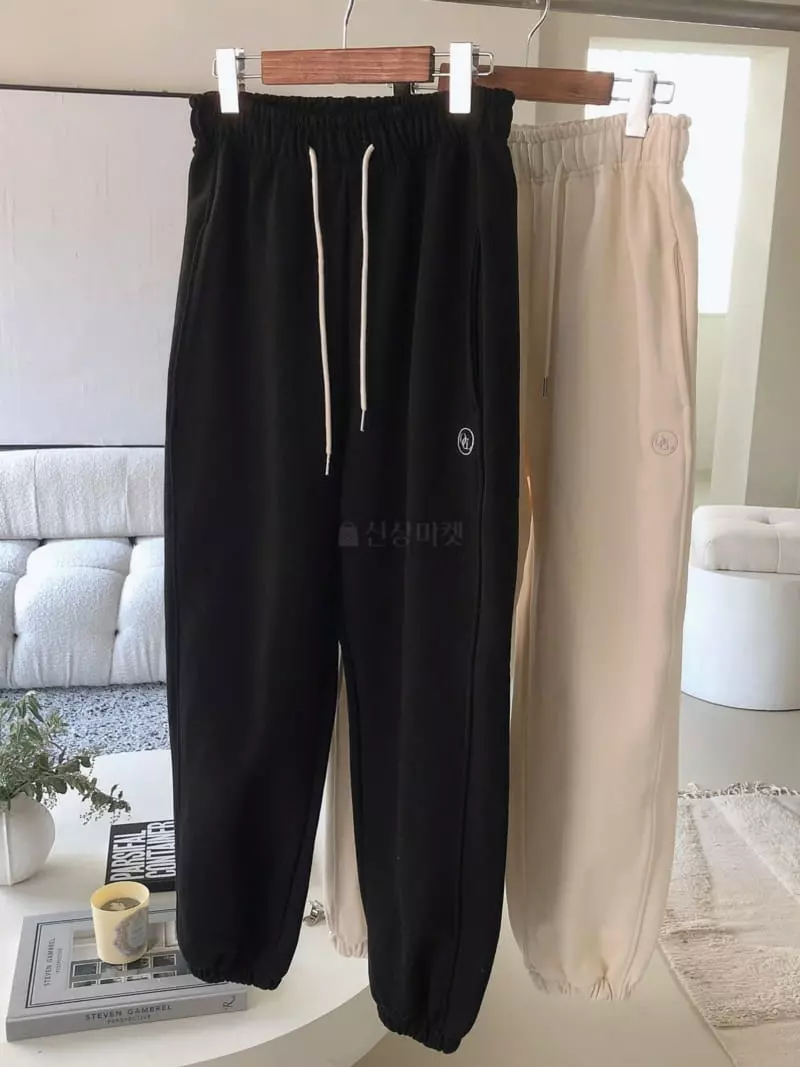 Overclassic - Korean Women Fashion - #restrostyle - Maren Heavy Jogger Pants
