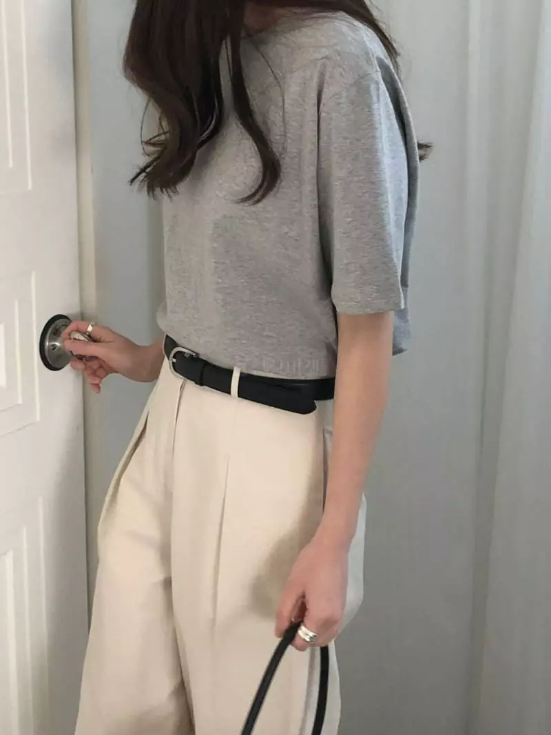 Overclassic - Korean Women Fashion - #restrostyle - Basic Cotton Tee - 2