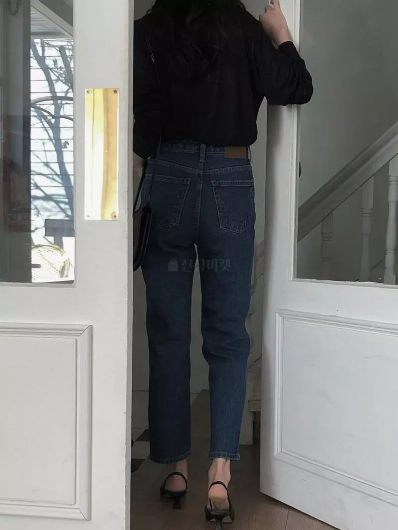 Overclassic - Korean Women Fashion - #thatsdarling - More Darke Jeans - 2