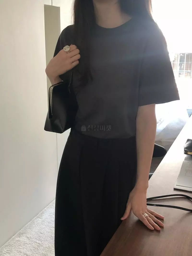 Overclassic - Korean Women Fashion - #womensfashion - Standard Tee - 2