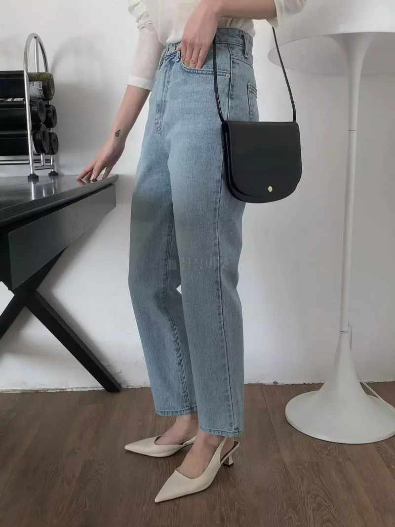 Overclassic - Korean Women Fashion - #womensfashion - Pound Flat Jeans - 3