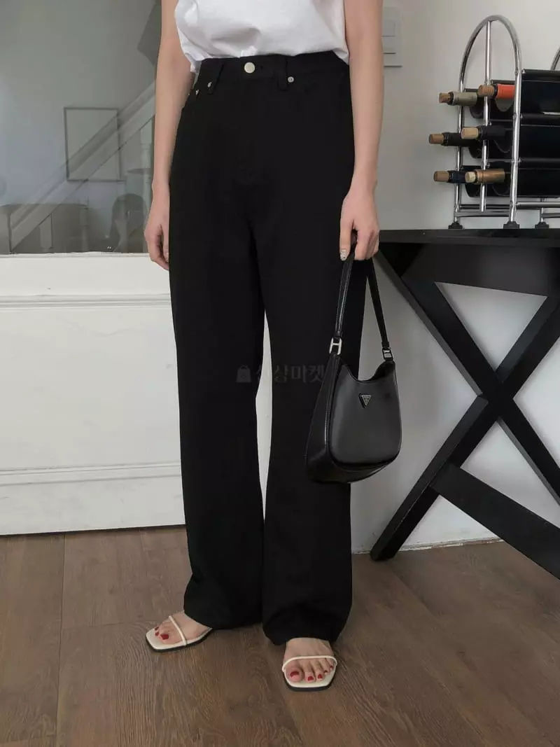 Overclassic - Korean Women Fashion - #womensfashion - Cotton Wide Jeans