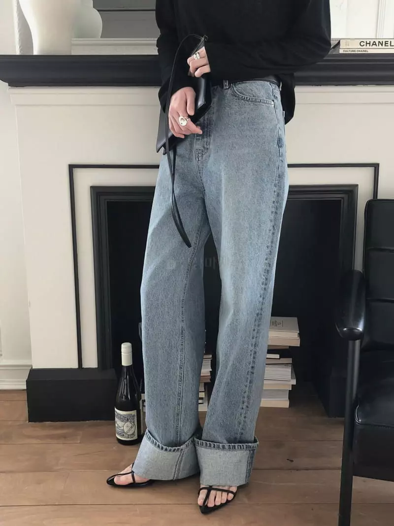 Overclassic - Korean Women Fashion - #womensfashion - Vintage Roll-up Jeans - 3
