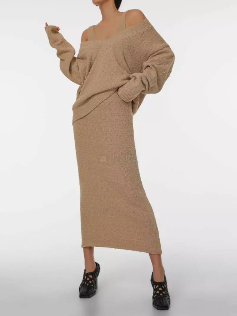 Paper Moon - Korean Women Fashion - #momslook - Oversized Fuzzy V-Neck Knit Tee - 2