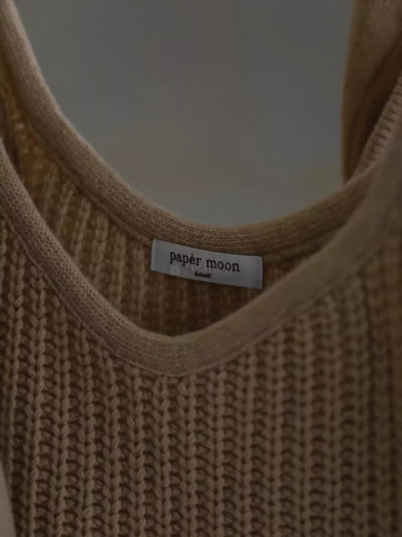 Paper Moon - Korean Women Fashion - #womensfashion - Lamb's Wool Sleeveless Rib Knit Tee - 2