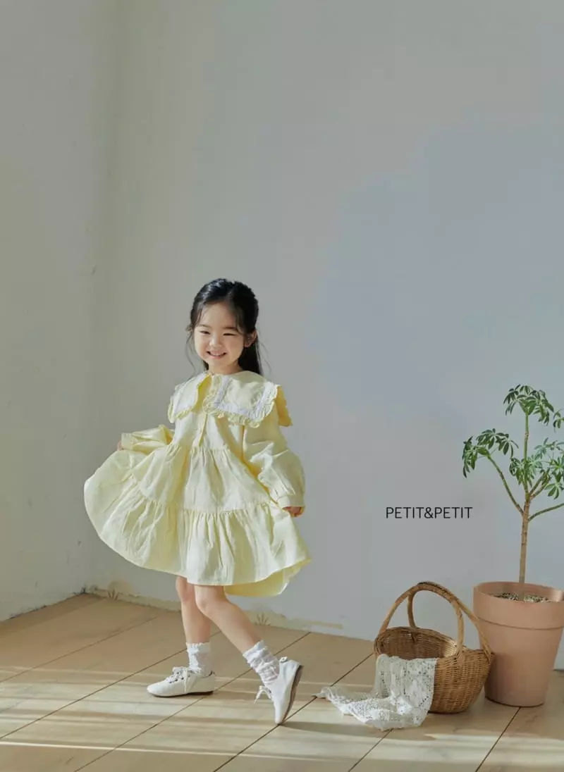 Petit & Petit - Korean Children Fashion - #littlefashionista - Lace Collar Top Bottom Set - 9