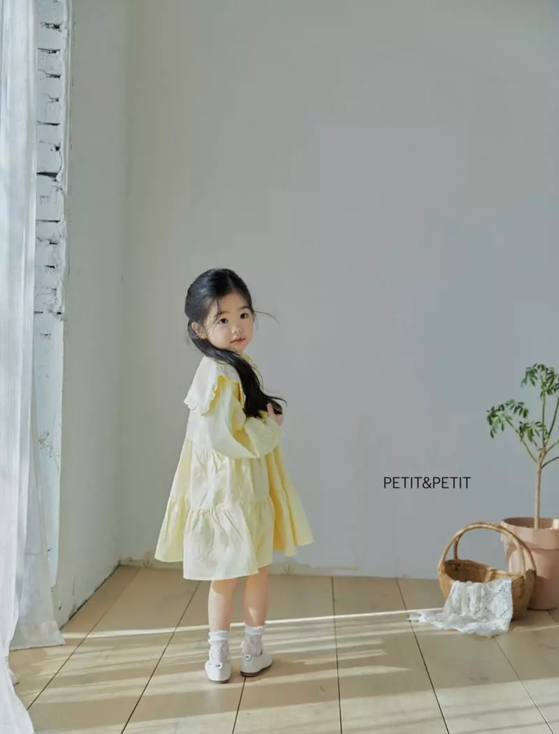 Petit & Petit - Korean Children Fashion - #magicofchildhood - Lace Collar Top Bottom Set - 10