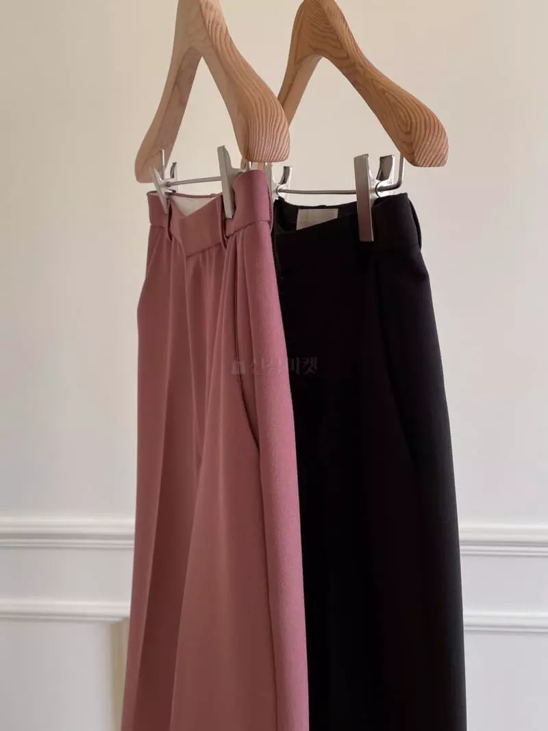 Plat - Korean Women Fashion - #vintagekidsstyle - Marie Pants - 4