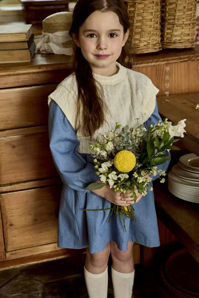Pourenfant - Korean Children Fashion - #littlefashionista - Margarine Knit Vest - 10