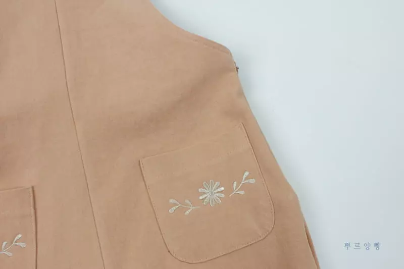 Pourenfant - Korean Children Fashion - #minifashionista - Daisy Embroidery Dungarees - 6