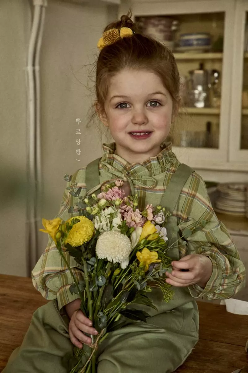 Pourenfant - Korean Children Fashion - #toddlerclothing - Daisy Embroidery Dungarees - 9