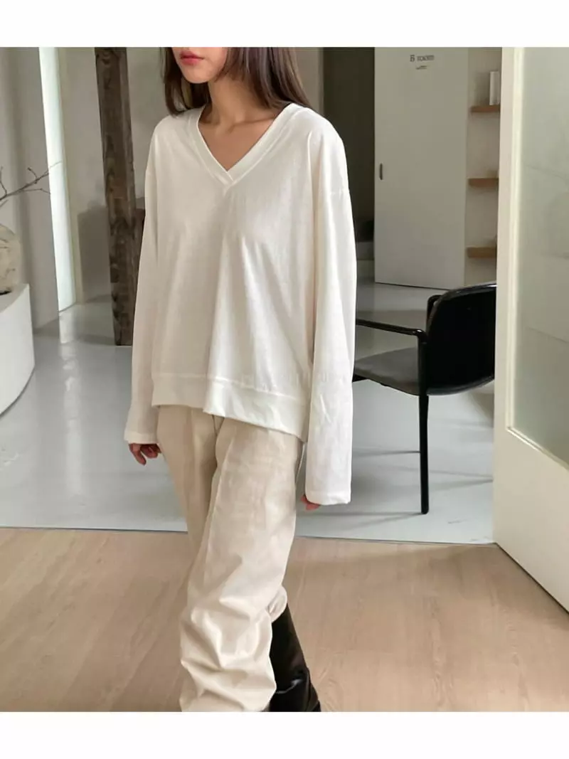 Refleur - Korean Women Fashion - #womensfashion - V-neck Tee