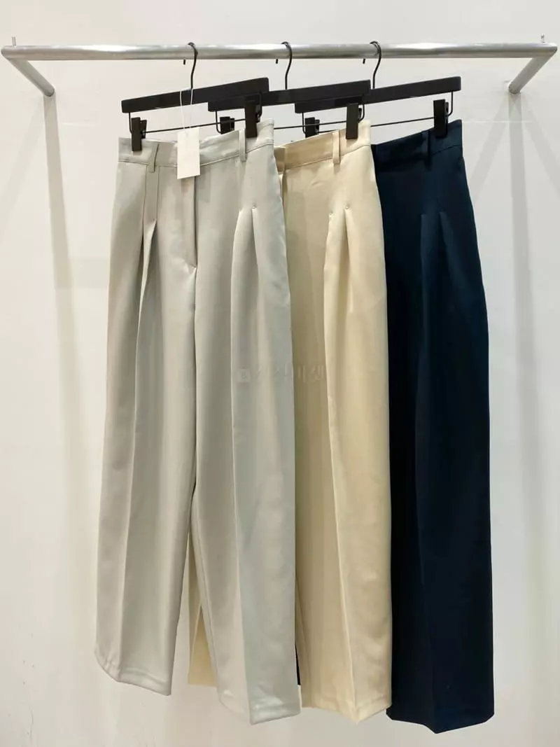 Refleur - Korean Women Fashion - #womensfashion - Pintuck Pants - 3