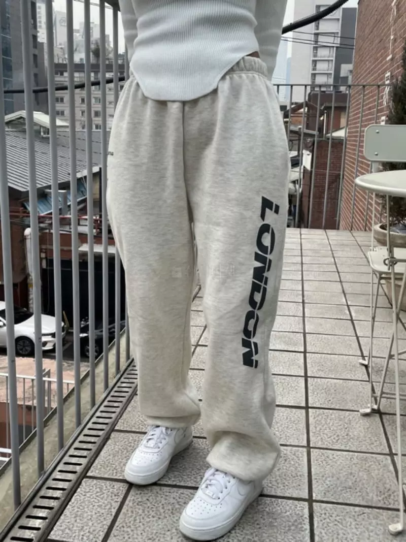 Remood - Korean Women Fashion - #momslook - London Jogger Pants