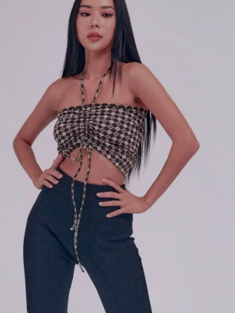 Remood - Korean Women Fashion - #momslook - Square Halter Sleeveless Crop Tee - 3