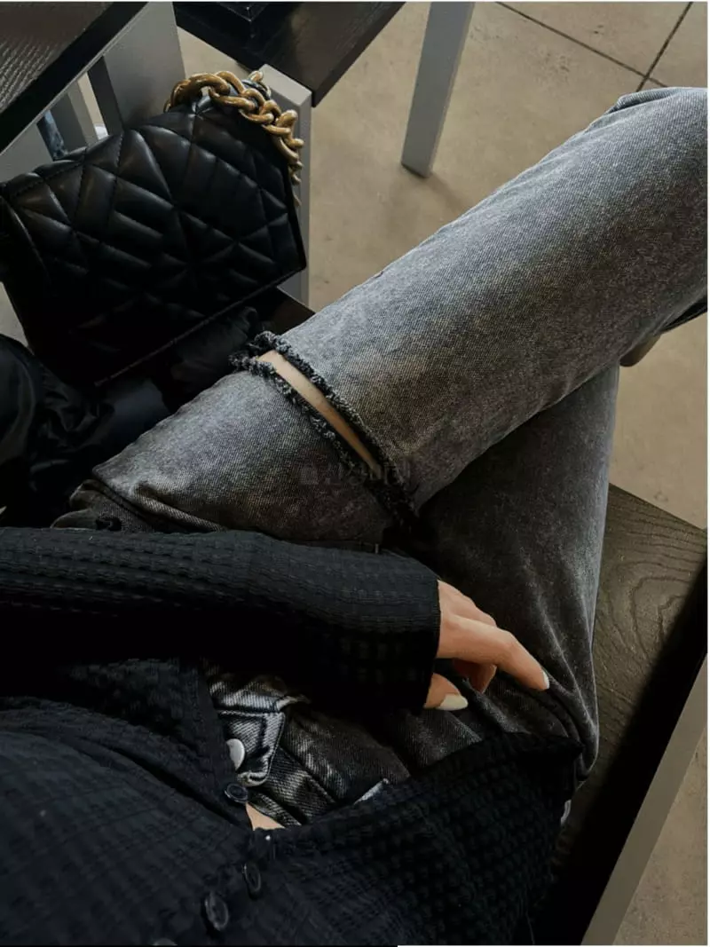 Remood - Korean Women Fashion - #thatsdarling - Bootcut high-waist snow denim torn jeans - 4
