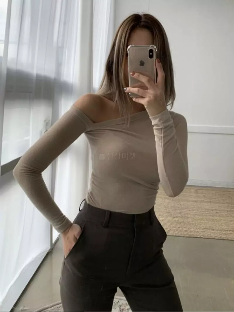 Remood - Korean Women Fashion - #womensfashion - One-off Tee - 3