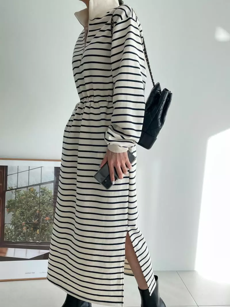 Ripple - Korean Women Fashion - #romanticstyle - High Stripe One-piece - 3