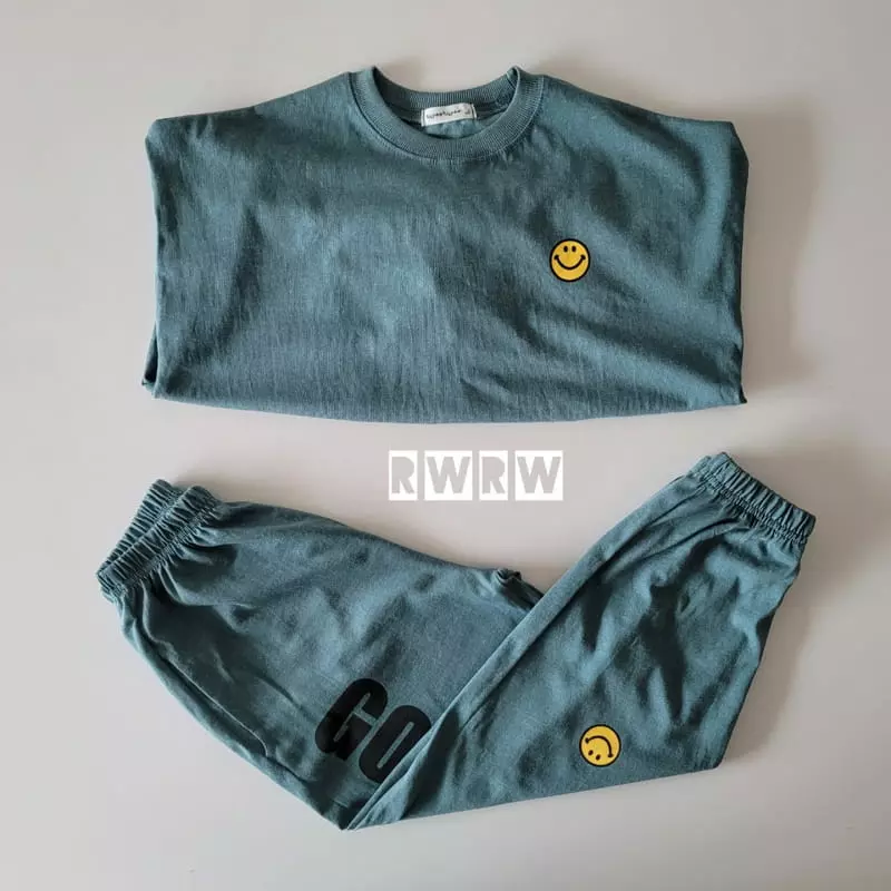 Riwoo Riwoo - Korean Junior Fashion - #childofig - Pigment Luck Top Bottom Set - 12