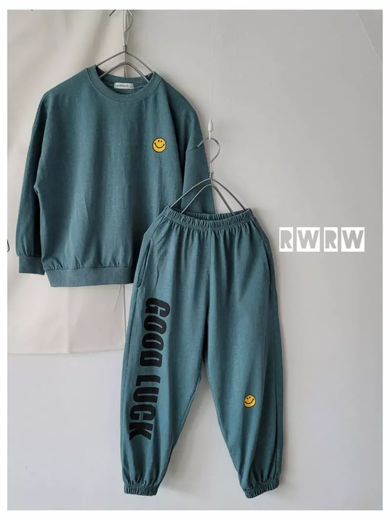 Riwoo Riwoo - Korean Junior Fashion - #discoveringself - Pigment Luck Top Bottom Set