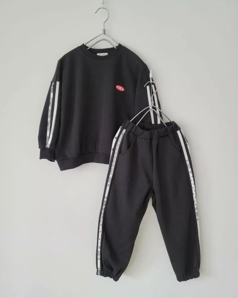 Riwoo Riwoo - Korean Junior Fashion - #kidsshorts - Paisely Line Two Stripes Top Bottom Set - 2