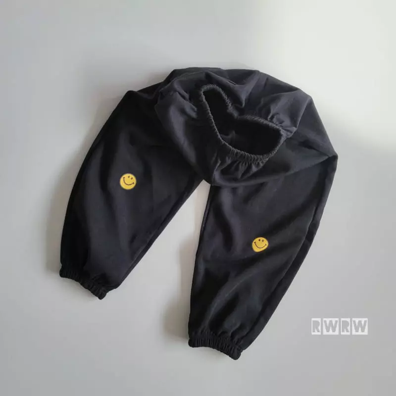 Riwoo Riwoo - Korean Junior Fashion - #kidsshorts - Smile Wide Jogger Pants - 2