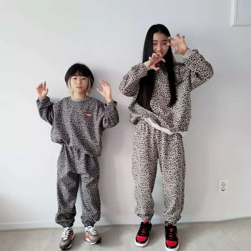 Riwoo Riwoo - Korean Junior Fashion - #prettylittlegirls - Leopard Top Bottom Set - 3