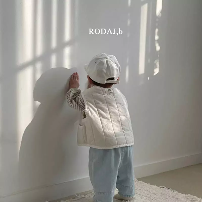 Roda J - Korean Baby Fashion - #smilingbaby - Bebe Group Jeans