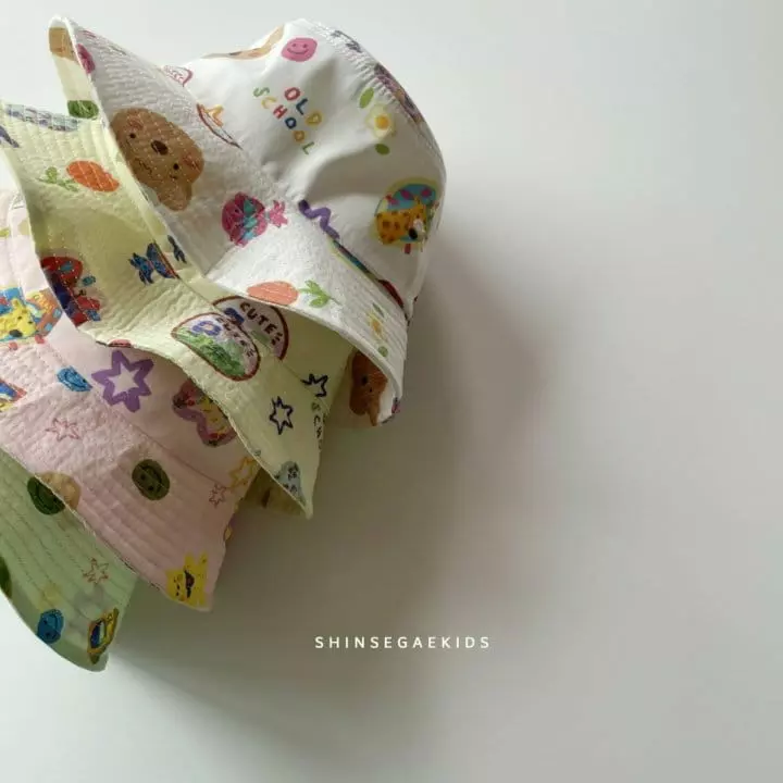 Shinseage Kids - Korean Children Fashion - #designkidswear - Bear Paint Bucket Hat