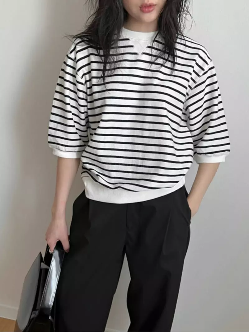 Sia - Korean Women Fashion - #momslook - Poplin Stripe Tee - 2