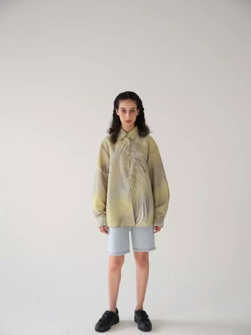 Sia - Korean Women Fashion - #momslook - Drawing Silky Blouse - 2