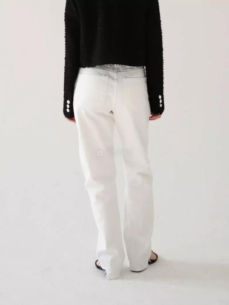 Sia - Korean Women Fashion - #restrostyle - Mer White Pants