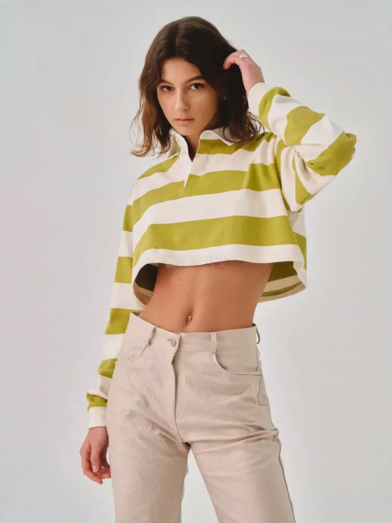 Sllow - Korean Women Fashion - #womensfashion - Lugger Crop Tee - 4