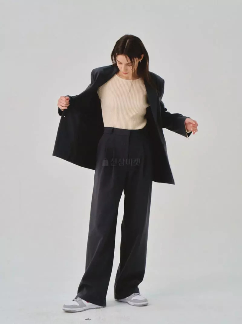 Sllow - Korean Women Fashion - #momslook - Brooke Tailored Wide Pants - 2