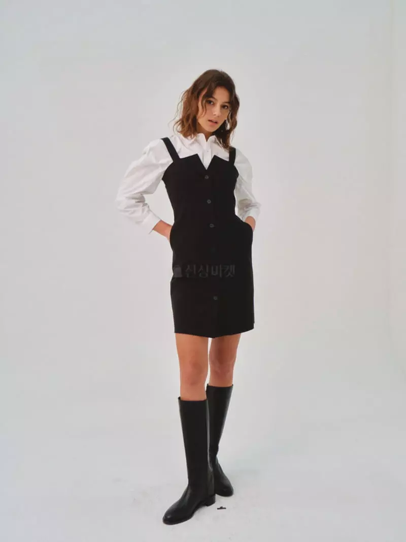 Sllow - Korean Women Fashion - #vintageinspired - Bustier Button Banding One-piece - 2